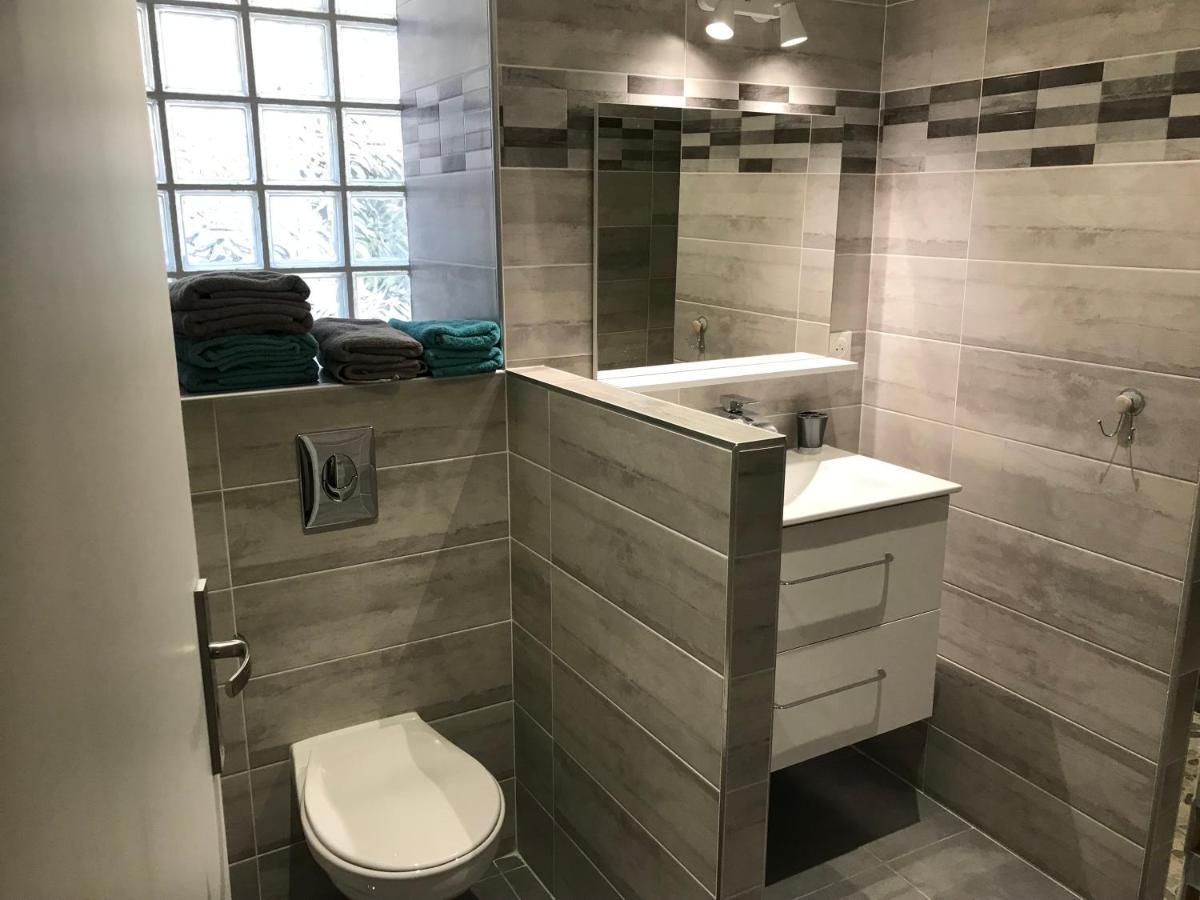 Le Benedictins Appartement Nîmes Buitenkant foto